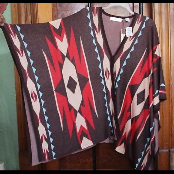 Western Aztec Print Shawl/Poncho - Picture 3 of 3